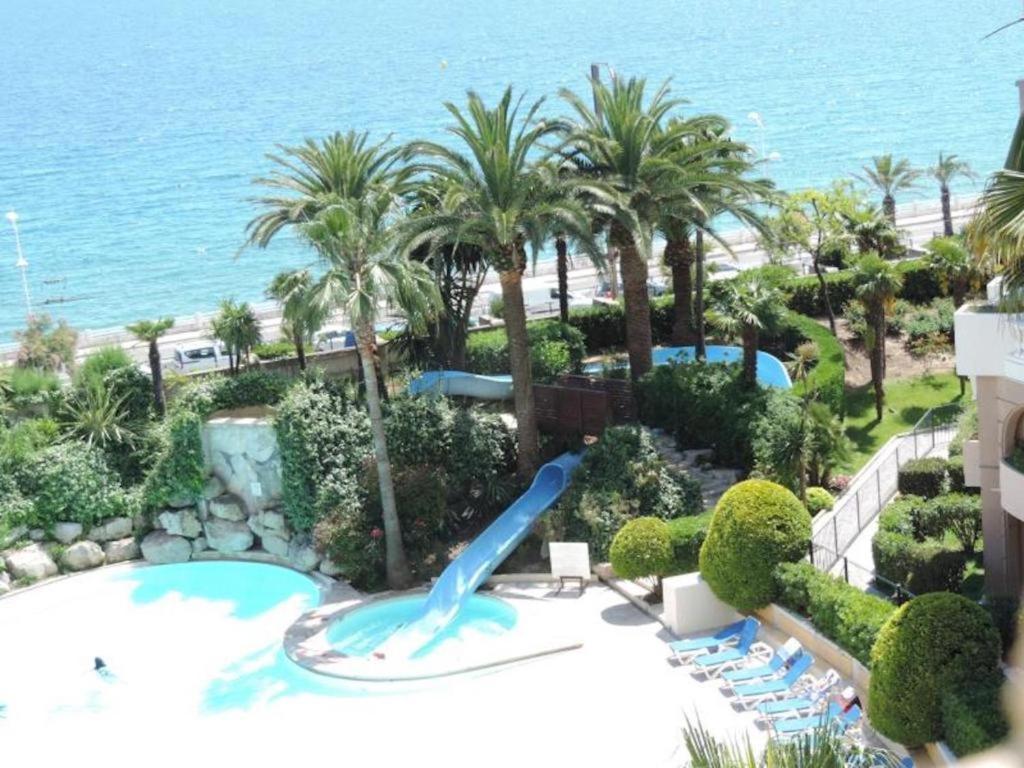 DORMIR A CANNES PIERRE ET VACANCES PISCINES A 50m DE LA PLAGE Cannes Exterior foto
